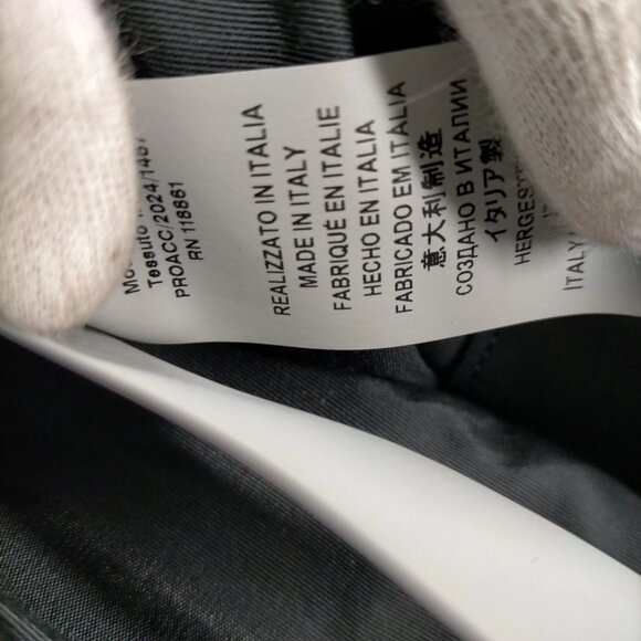 Authentic VERSACE Black Leather Hand Bag mon788-111025 - Picture 16 of 16